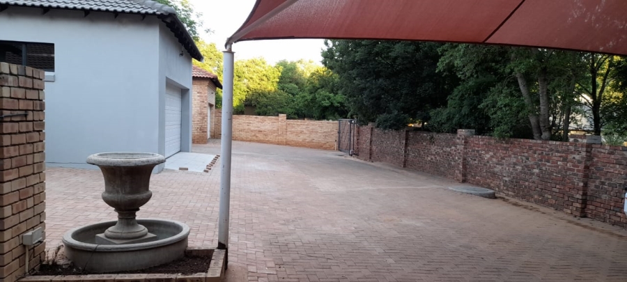 3 Bedroom Property for Sale in Wilkoppies North West
